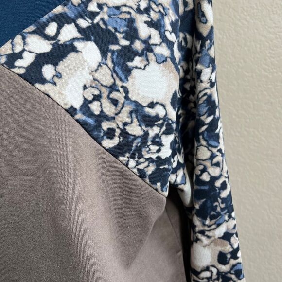 Sweaty Betty Balham Camo Long Sleeve Colorblock Sweatshirt Loose Fit size L gym - Picture 9 of 16